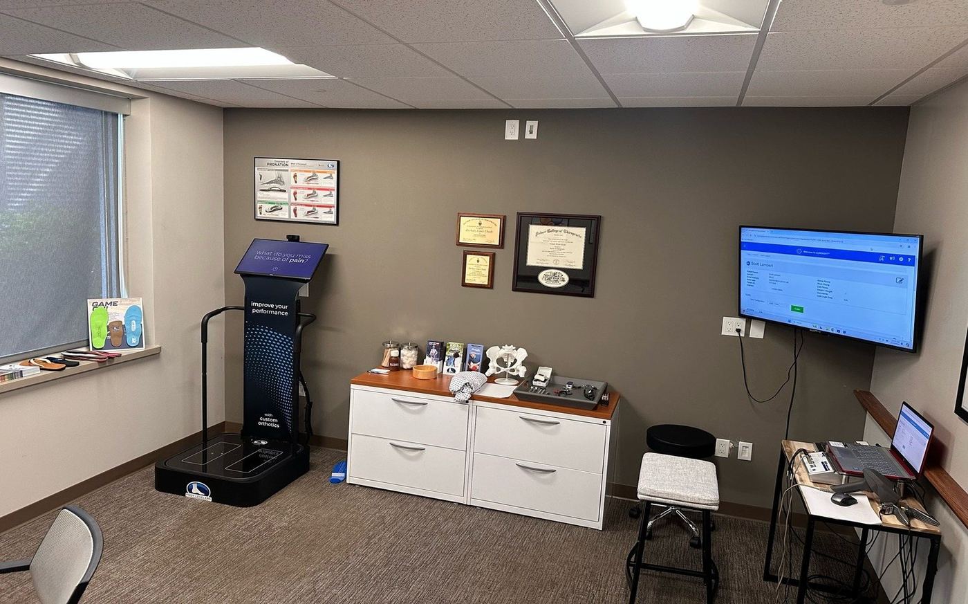 Exam room at Flex Care Chiropractic