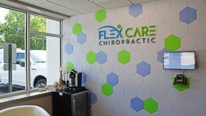 The waiting area at Flex Care Chiropractic in Oconomowoc
